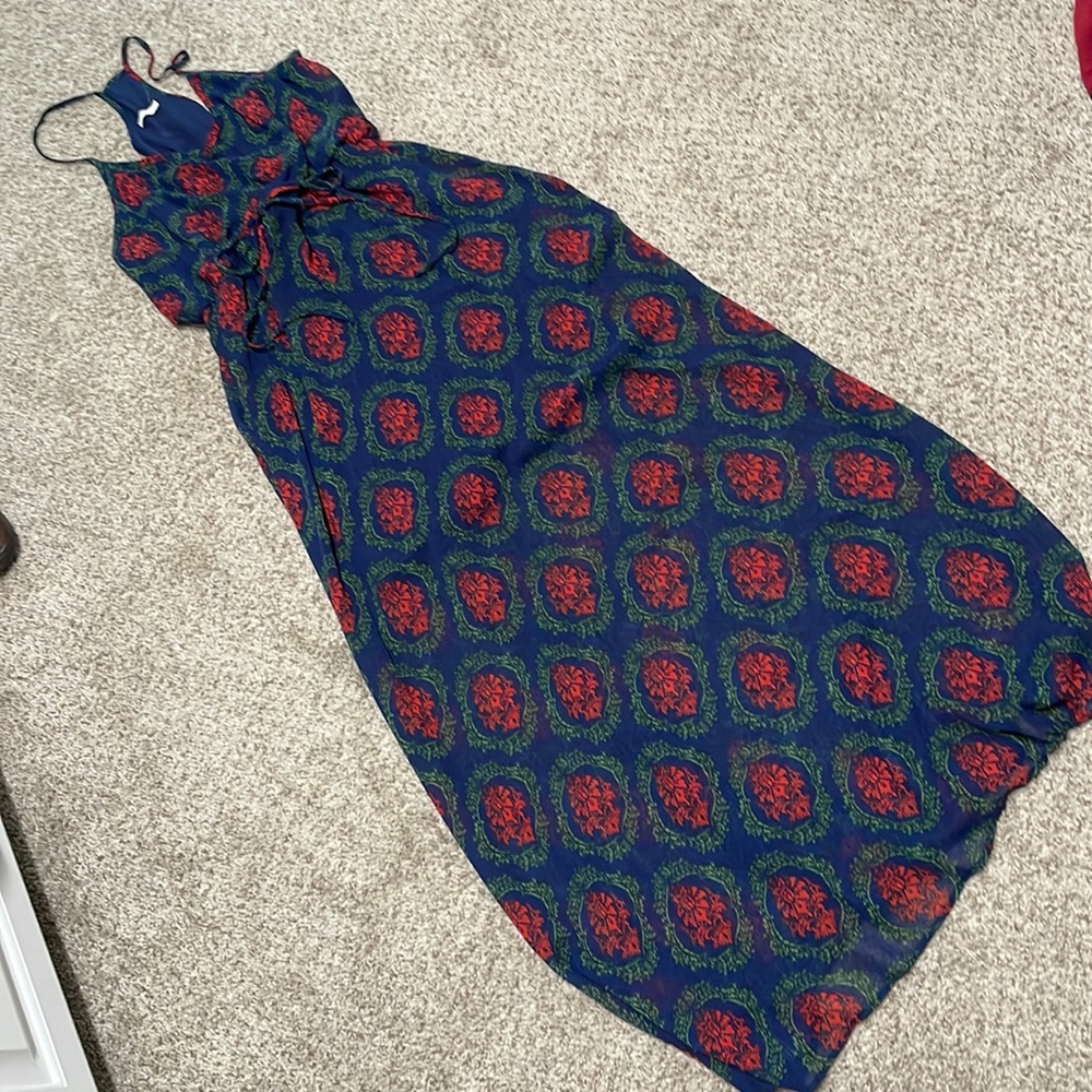 Ezra size large maxi